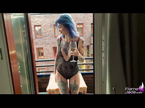 ❤️ Tremenda nena chupando dun trago e fodendo apaixonadamente baixo o ceo aberto ❤️ Follar en nós ❌️